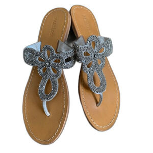 Matisse Silver Crystal Floral Design Flat Thong Toe-Post Sandals Size 9